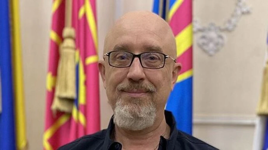 Резніков показав броню українського виробництва для ЗСУ