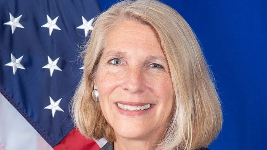 Помічниця держсекретаря США їде до Києва і Москви