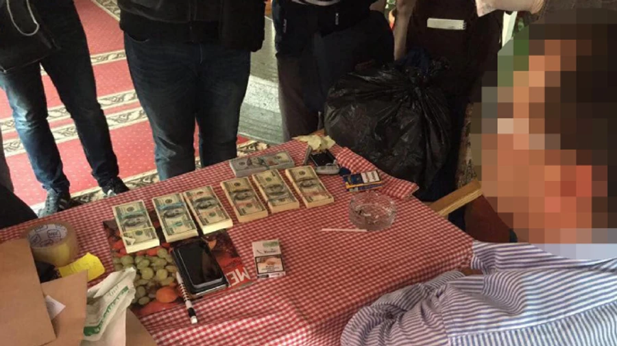 70 тисяч доларів за посаду в Укрзалізниці: посередник хабарника постане перед судом