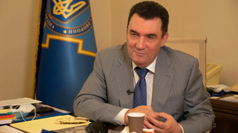 Не отводить взгляд и не опускать руки