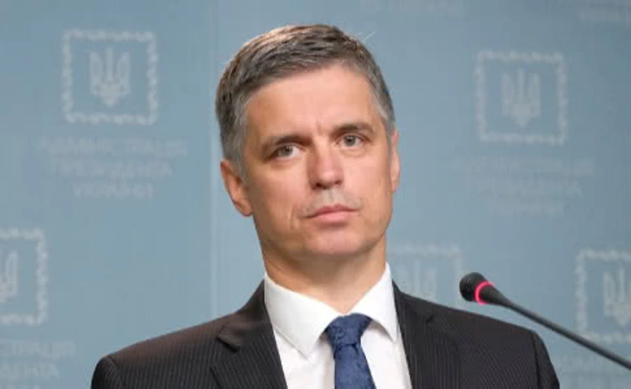 Министр иностранных дел презентовал Зеленскому планы по урегулированию ситуации на Донбассе