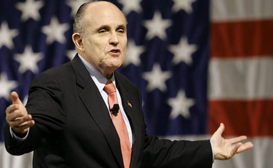 Адвокат Трампа назвал Лещенко среди тех, из-за кого не поехал в Украину