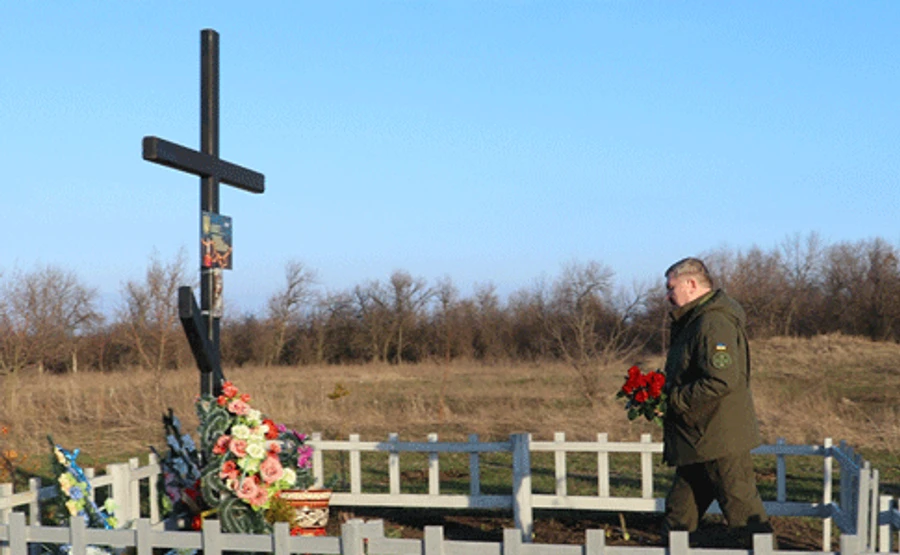 СБУ ищет свидетелей того, как боевики сбили 2 вертолета Ми-8 у Карачуна