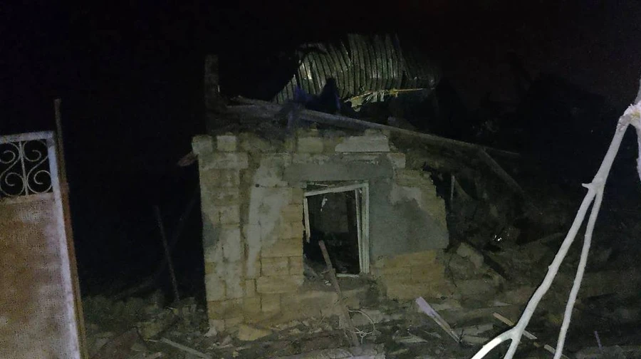 Росіяни атакували Одесу: в частині міста зникло світло, є поранені