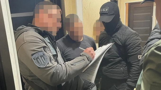 Такси для военных 24/7 Запорожье: подполковника Нацгвардии подозревают в содействии дезертирству