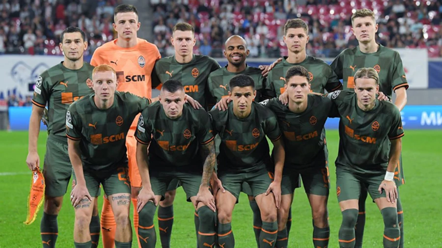 Шахтер разгромил немецкий Лейпциг в первом туре группового этапа ЛЧ