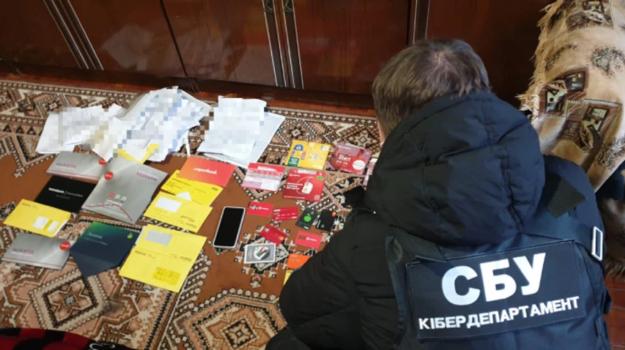 СБУ викрила шахрайські колцентри в тюрмах ОРДО