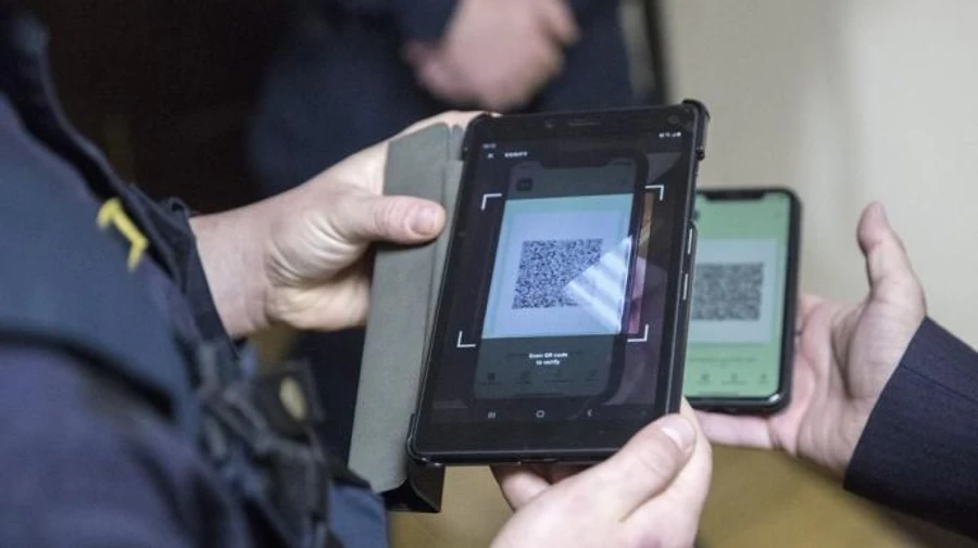 У жовтій зоні теж потрібні будуть сертифікати про вакцинацію для роботи