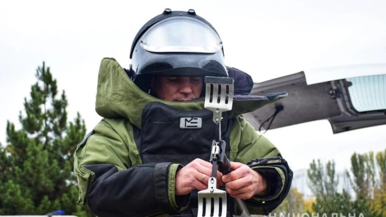 Во львовском аэропорту взорвали ноутбук, который спутали с бомбой