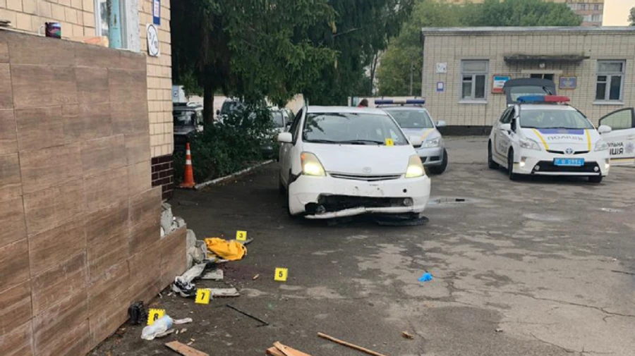 П’яний водій наїхав на трьох курсанток військового вишу: у всіх переламані кінцівки