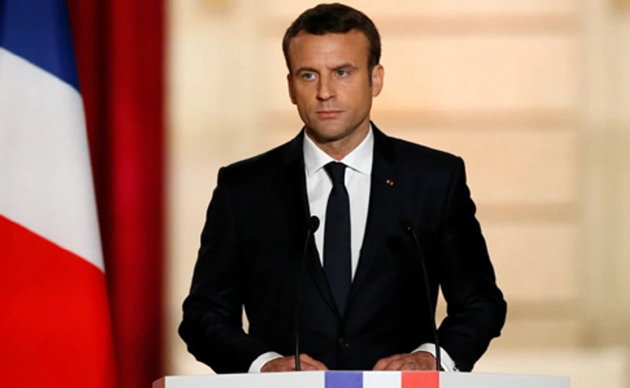 Макрон погрожував Британії закрити кордон без жорстких заходів проти коронавірусу – ЗМІ