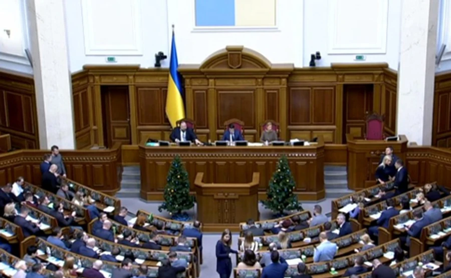 На фоне заявления Гончарука Рада разошлась до февраля