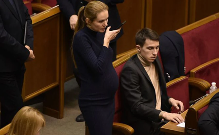 Слуга народу виключила Скороход і Полякова із фракції