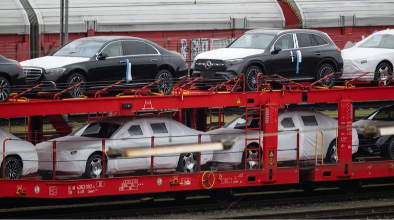 В Україні зменшився попит на вживані авто з-за кордону: популярні моделі лютого