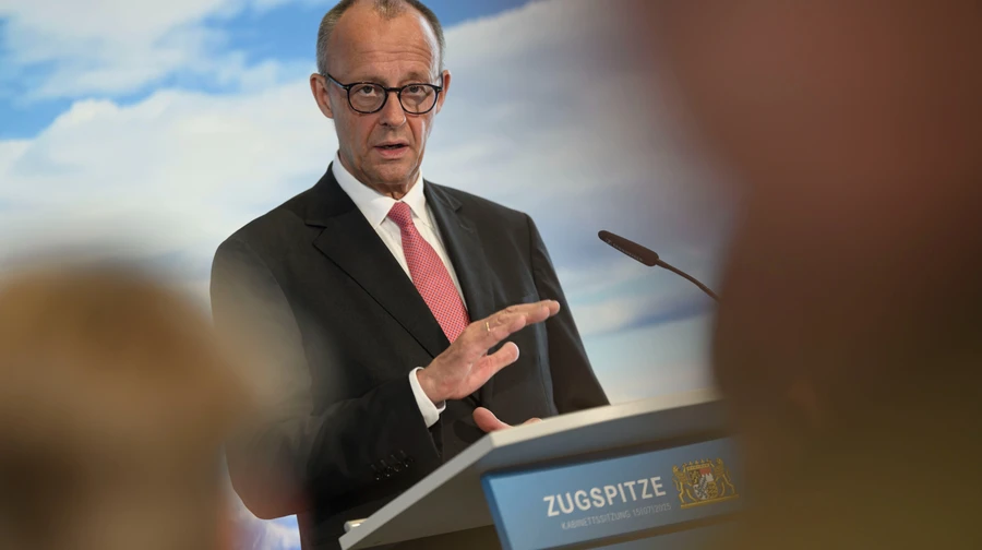 Мерц призвал немедленно выплатить Украине кредит ЕС в 90 млрд евро