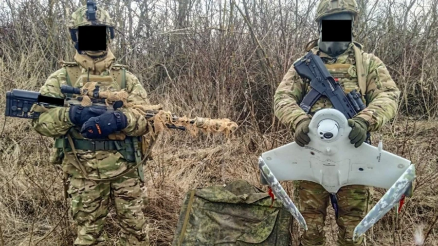 Special Operations Forces shoot down Russian UAVs – video