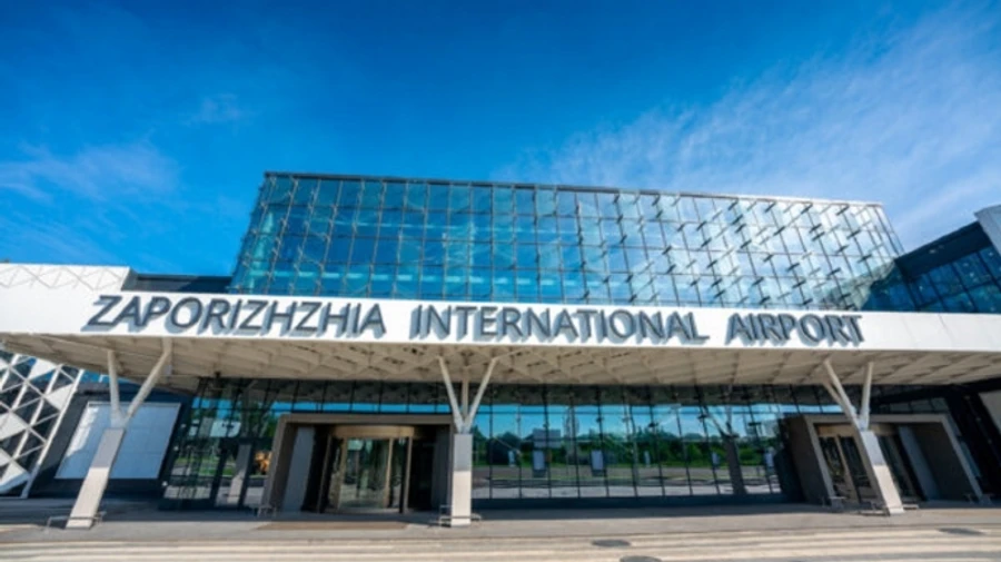 Russians hit Zaporizhzhia airport with Kh-59 cruise missile, destroying terminal – photo