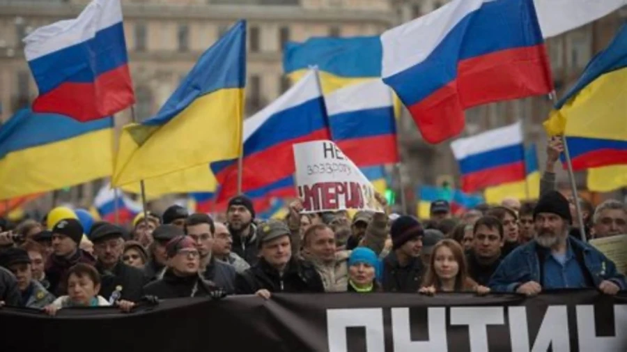 Russian Embassy illustrates common values with Ukraine with photo of anti-war march