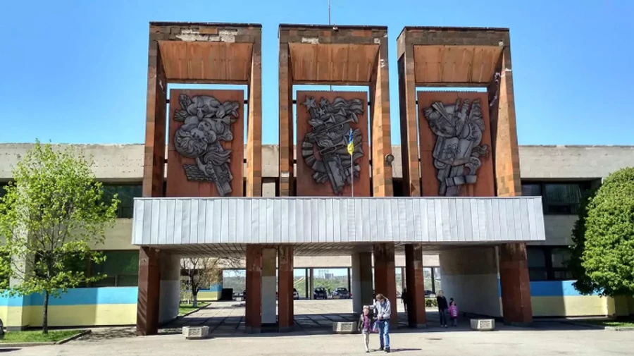 Russians threaten to strike Palace of Children's Art in Zaporizhzhia