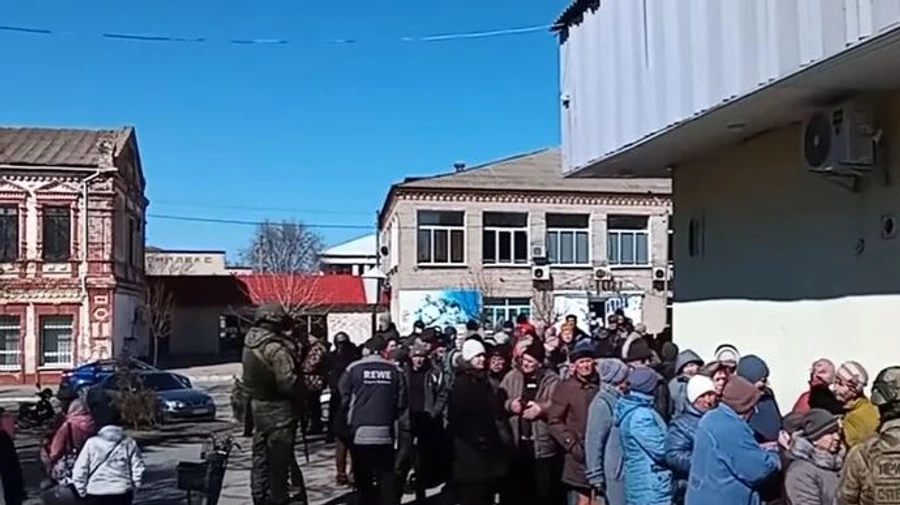 Загарбники намагаються виманити захисників на окуповані території, викрадаючи їх рідних – розвідка