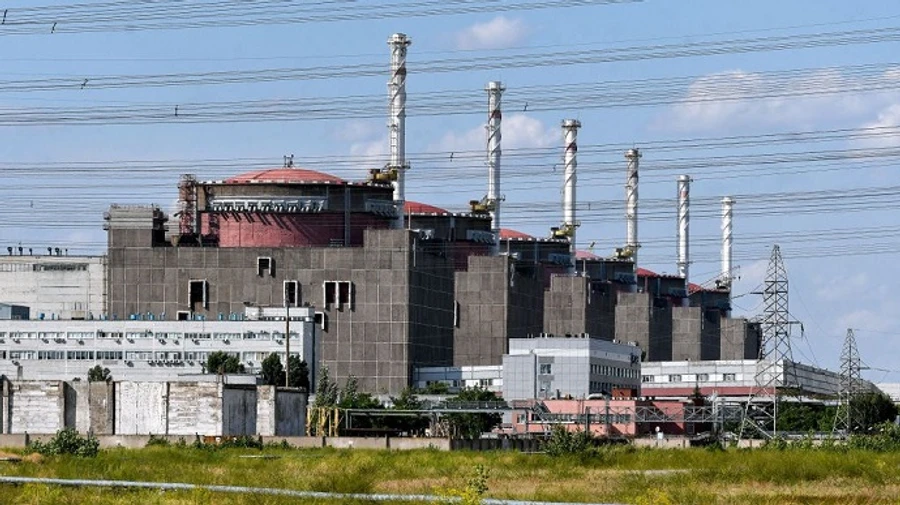 Russian occupiers are transporting twenty Russian propagandists to the occupied Zaporizhzhia Nuclear Power Plant (NPP)