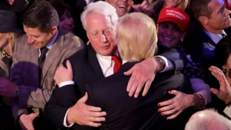 Умер младший брат президента США Роберт Трамп