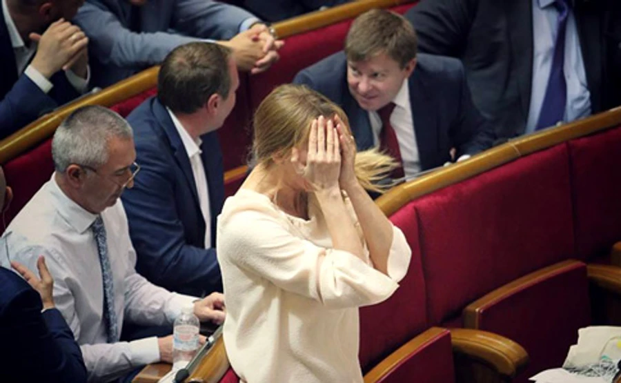 Порошенко підписав скандальний закон про КС