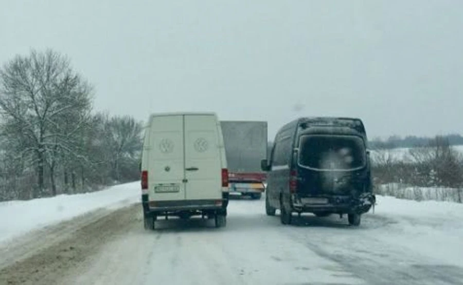 На Киевщине, Черкасщине и Хмельнитчине ограничили движение крупных машин