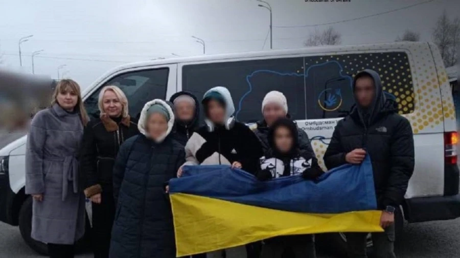 Україна повернула ще 5 дітей з Росії та окупованих територій