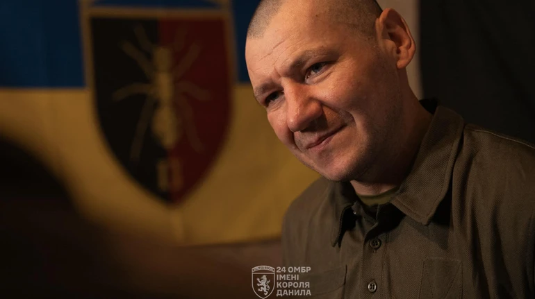 Пехотинцу, который 346 дней держал позицию в Часовом Яре, присвоили звание Героя Украины