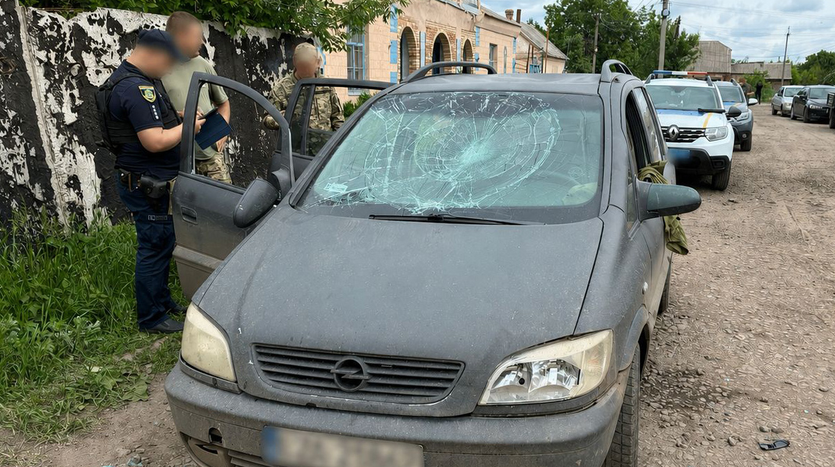 На Харківщині жителі селища побили військовослужбовців ТЦК, нападників затримали