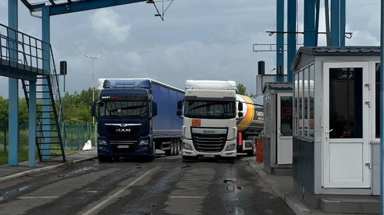 Поляки разблокировали пункт пропуска Хребенне - Рава-Русская