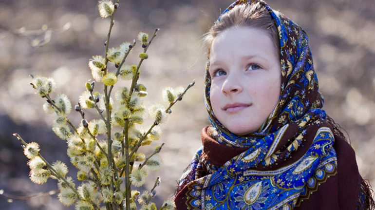 Традиції Вербної неділі. Навіщо потрібне гілля, як його прикрасити та що робити зі старим