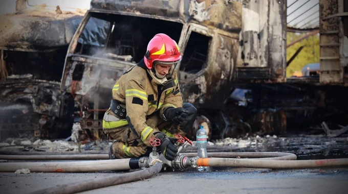 Russians attack transport infrastructure in Mykolaiv Oblast, injuring six people