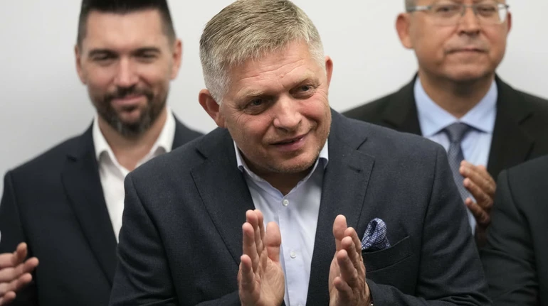 Запасний план Фіцо: як прем'єр Словаччини готується втратити владу і швидко її повернути