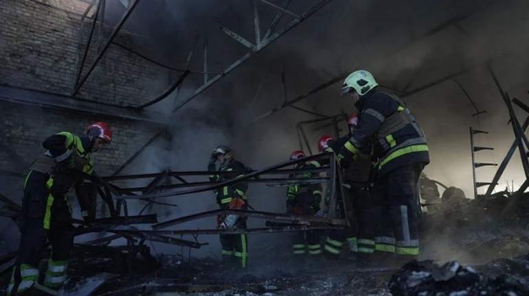 Aftermath of Russian drone attack on Kyiv: fires in 5 districts, 2 people injured – photos