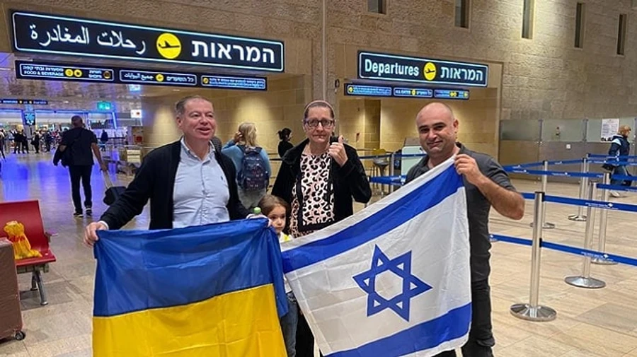 Second evacuation flight carrying Ukrainians takes off from Israel