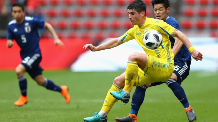 Малиновский вернулся в сборную на решающий матч отбора к ЧМ-22