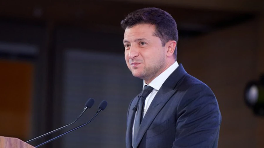 Президентський рейтинг: Зеленський випереджає суперників з відривом 