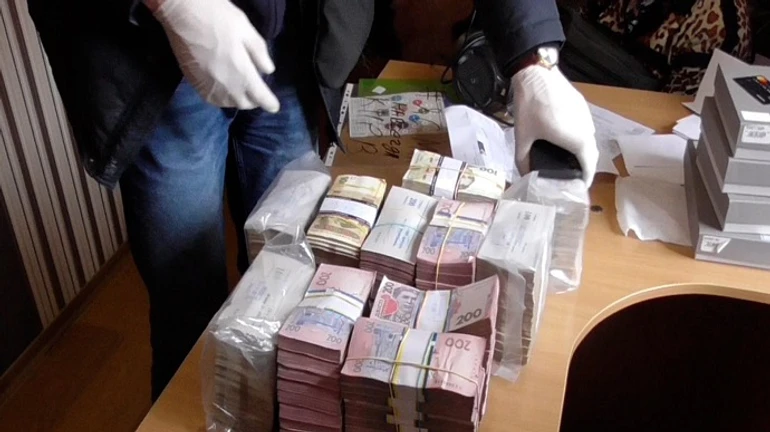 Кіберполіція викрила фінансову піраміду, яка нагріла 55 тисяч вкладників