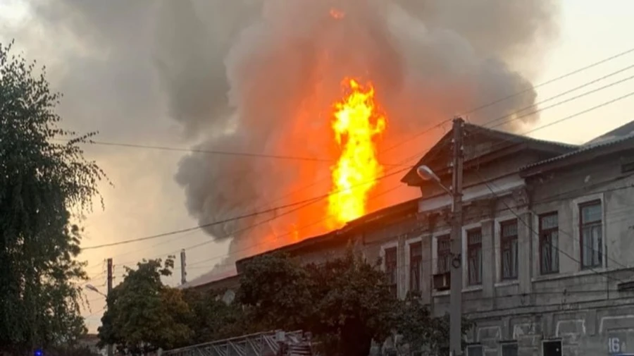 Дві людини загинули внаслідок пожежі у житловому будинку Харкова 