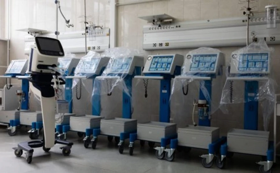 Подозрительные закупки тестов и аппаратов ИВЛ: в Минобороны служебное расследование