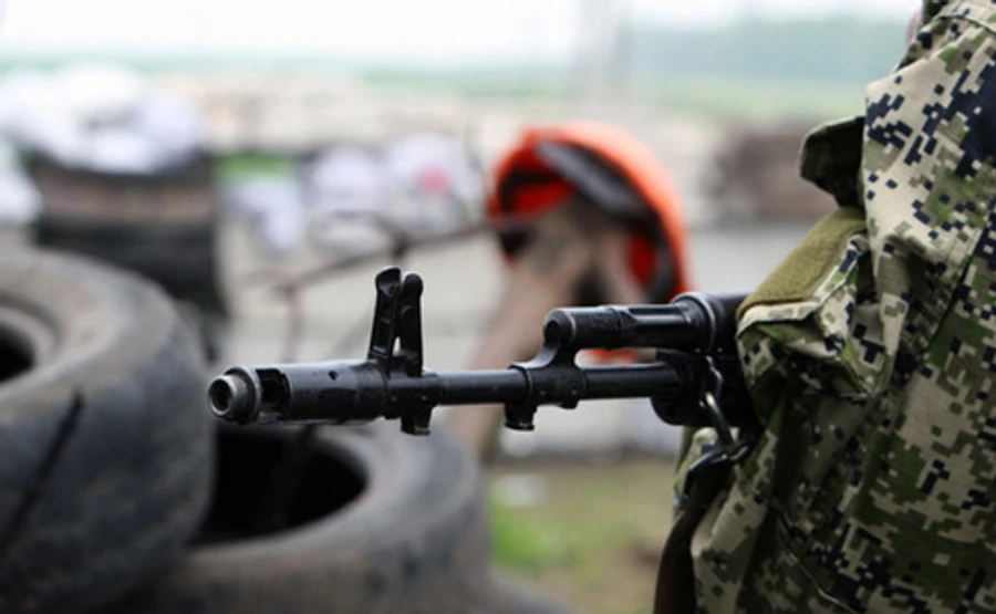 ЗМІ: Бойовики взяли в заручники жінку на мосту Станиці Луганській