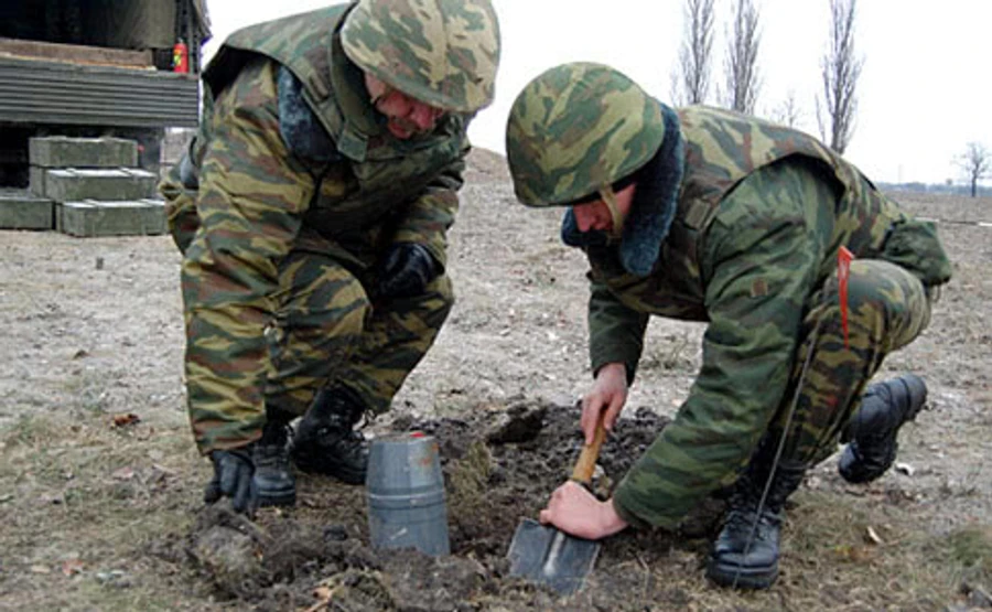 Геращенко: Процес розмінування на Донбасі почнеться навесні