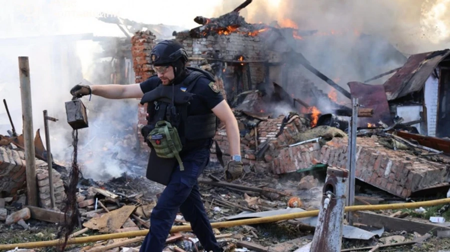 Ранковий удар по Полтаві: палала будівля ТЦК, 2 загиблих, 11 поранених