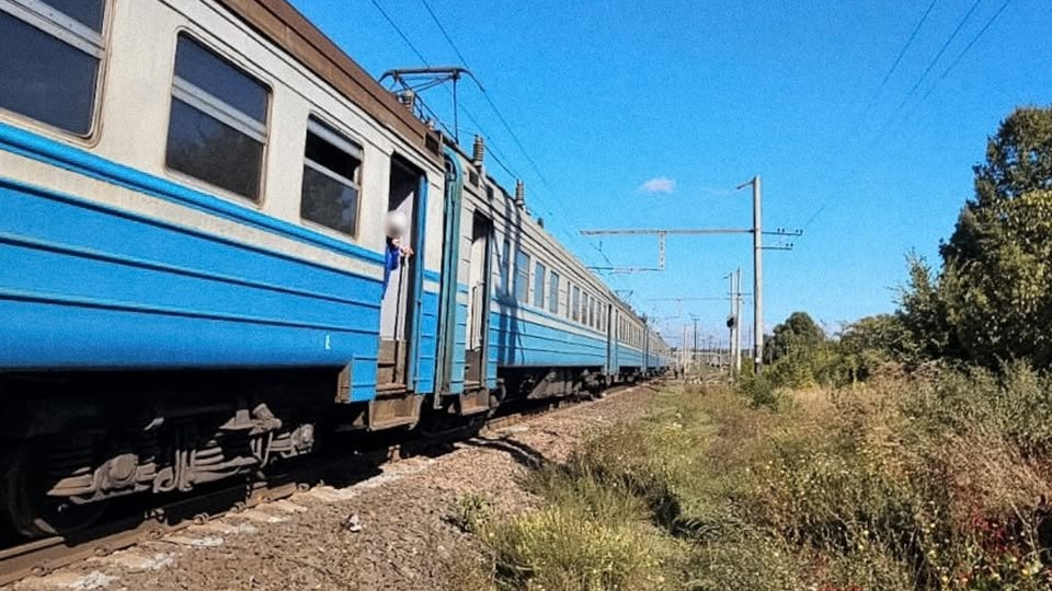 На Київщині під колесами електропотяга загинув 17-річний хлопець