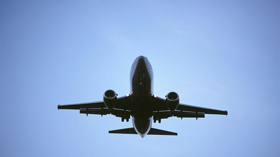 Boeing plane flying from Moscow makes emergency landing due to engine failure