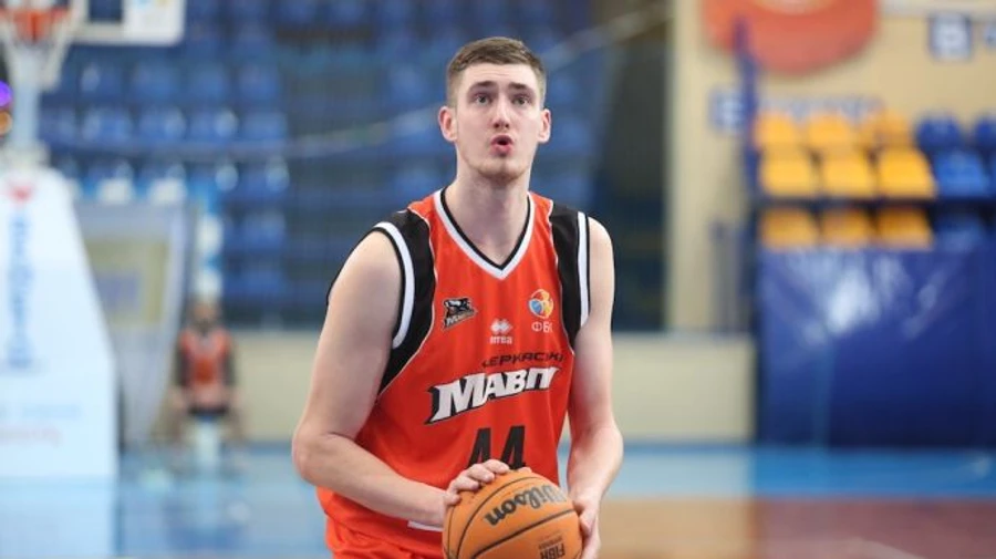 NBA signs contract with Dmytro Skapintsev, third Ukrainian in association