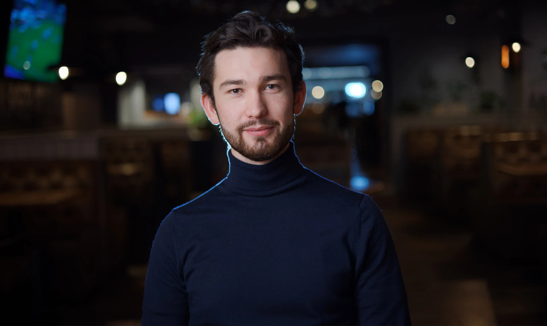 Стендап-комик Бекир Мамедиев – об оккупации Крыма, шовинизме, мусульманском языке, смешном Коломойском и письке Кличко 