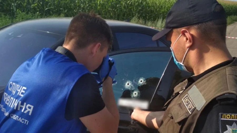 На Полтавщине обстреляли авто: мужчину убили на месте